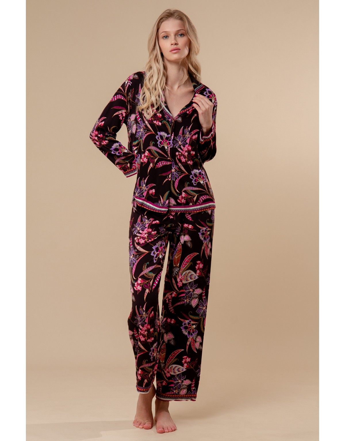Женская домашняя пижама с цветочным принтом