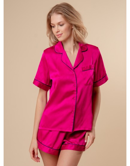 Женская пижама розового цвета