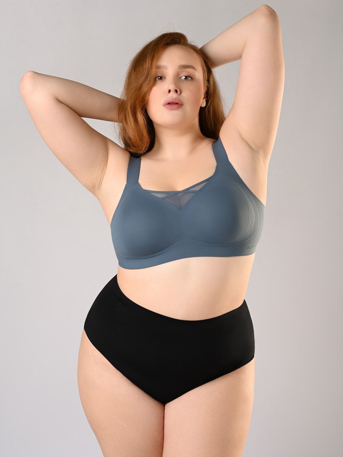 Indefini бесшовный бюстгальтер-топ без косточек (арт. 4162wxy) 4162WXY